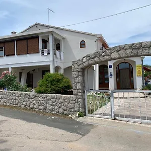 Apartman Tesmija, Baška