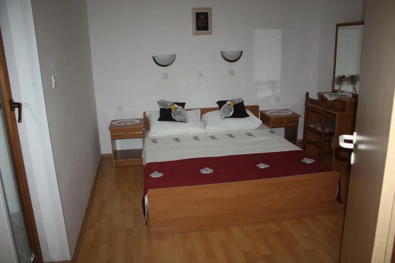 Toni I Kristina Lejlighed Baška Kroatien